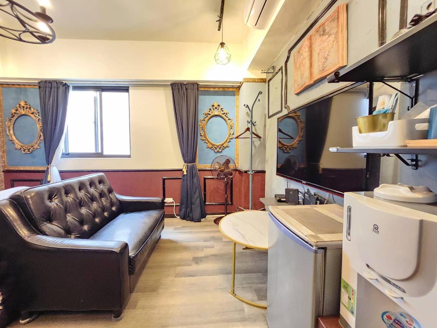 一中喵喵 有統編收據 Hotel Taichung Bagian luar foto